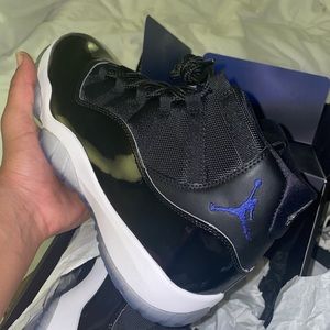 Jordan retro 11 space jam 2016 release they’re ds and comes with original box